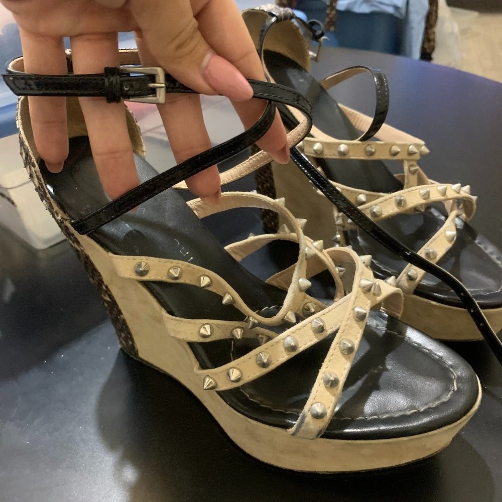 barbara bui wedges